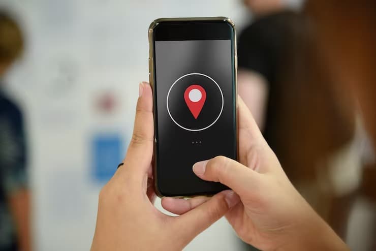 Real-time tracking and monitoring system